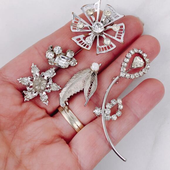 VTG Mid Century Rhinestone Brooch Lot of 5, Silver Tone Scatter Pin Jewelry - Picture 7 of 10